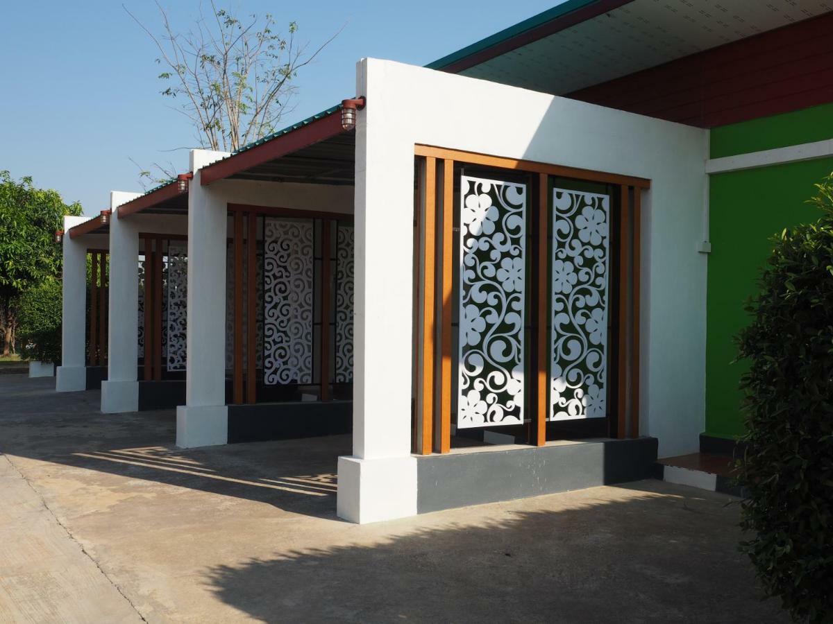 Chomduen Phu Kao Resort Non Sang Exterior foto